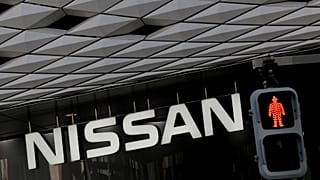 Ghosn'un yardımcısı Nissan yöneticisi Greg Kelly kefaletle serbest