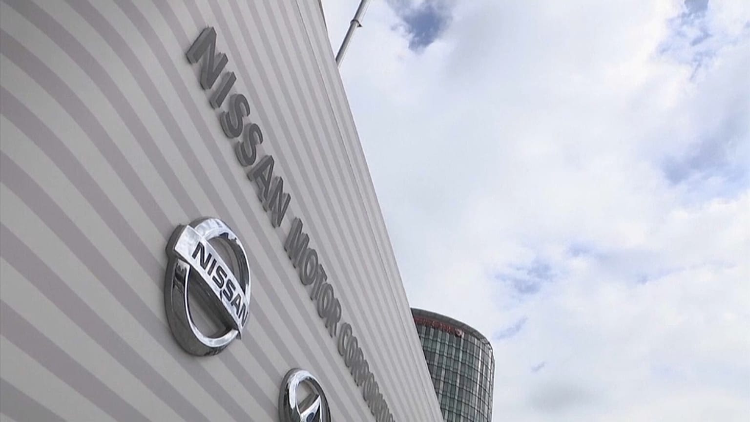 Nissan: scarcerato su cauzione l'ex direttore Kelly