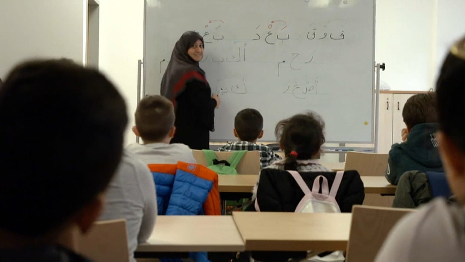 فيينا تأخذ بيد المهاجرين ليكون لهم دور في المجتمع