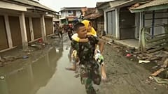 Indonesien: Gerücht verbreitet Panik vor einem erneuten Tsunami