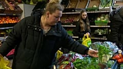 Supermercados da Dinamarca dão comida para ajudar os mais pobres