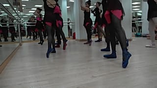 Хорошему танцору и туфли помогают