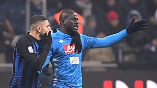 أنشيلوتي يهدد بانسحاب نابولي من الدوري الإيطالي بسبب العنصرية