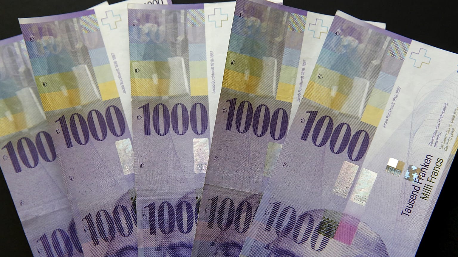 البنك المركزي الأوروبي: الاقتصاد العالمي بصدد التباطؤ في 2019 