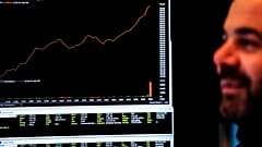 بورصات الخليج ترتفع مع تعافي الأسهم الأمريكية وأسعار النفط