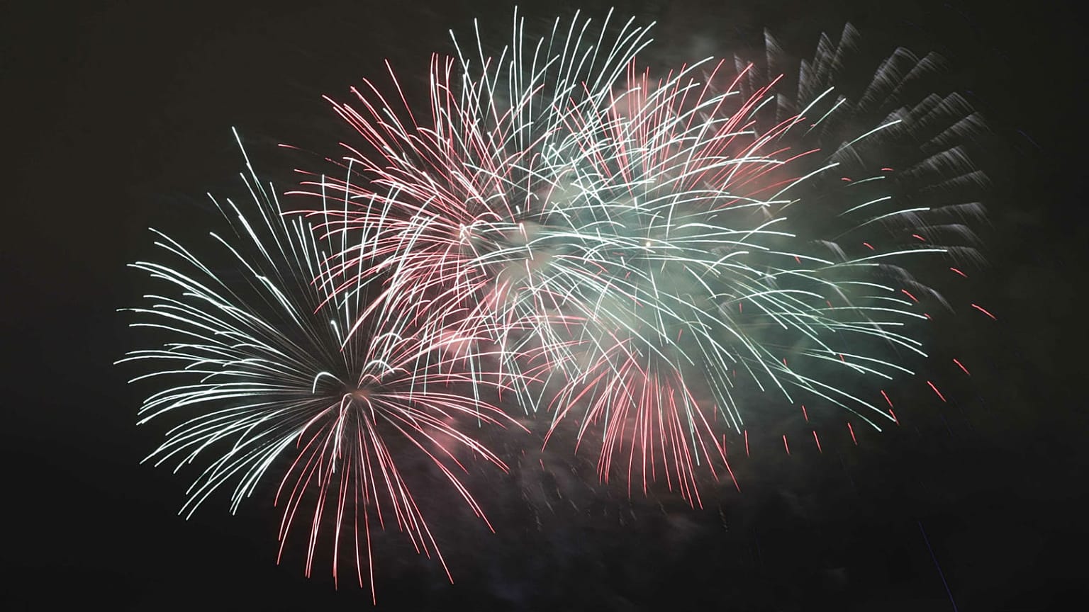 Réveillon du Nouvel An : comment fait-on la fête en Europe ?