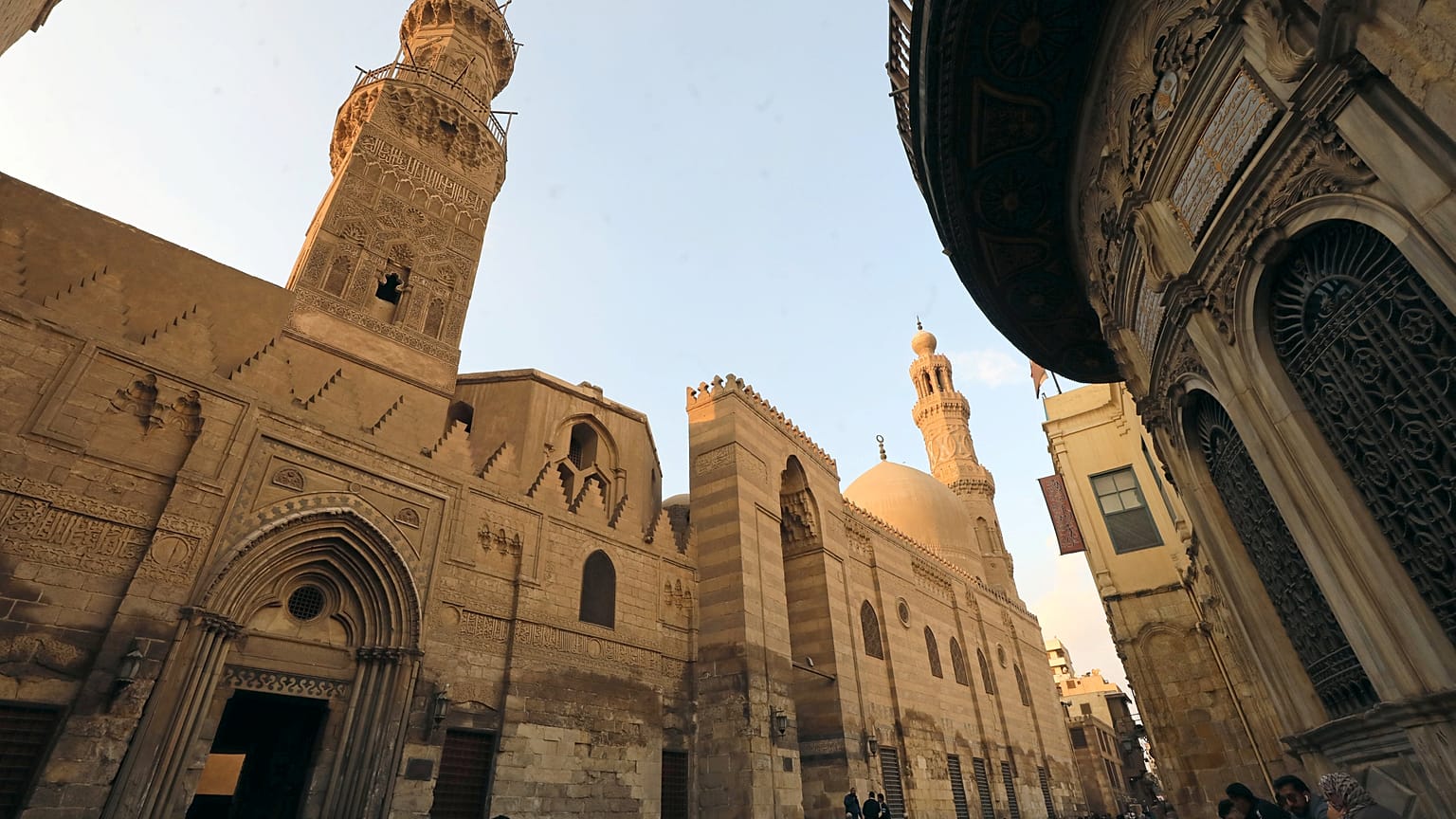 مصر: زلزال بقوة 4 درجات قرب القاهرة دون وقوع خسائر