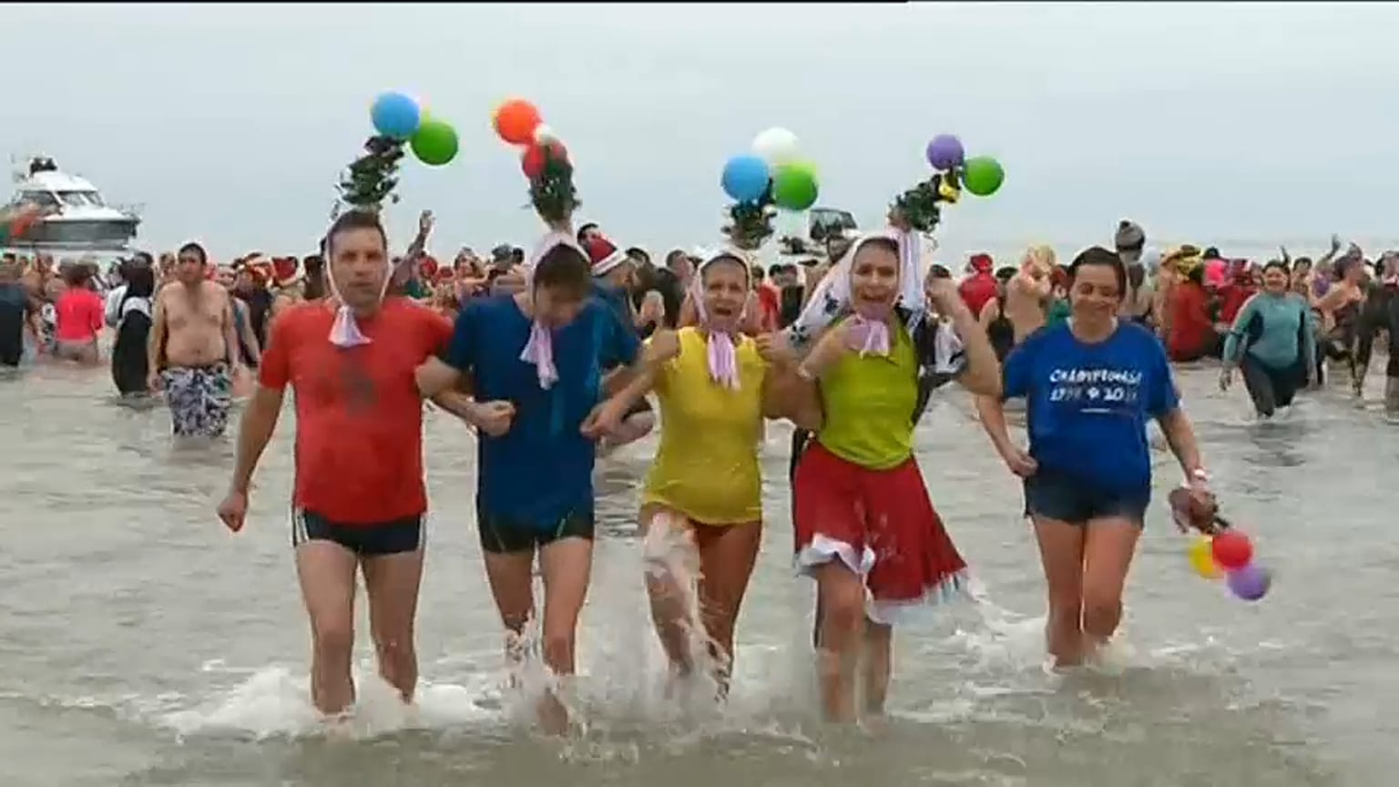 En Bretagne, un dernier bain pour 2018