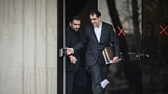 دلیل استعفای وزیر بهداشت ایران؛ کاهش بودجه سلامت یا فرار از استیضاح؟ 