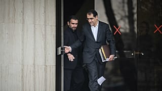 دلیل استعفای وزیر بهداشت ایران؛ کاهش بودجه سلامت یا فرار از استیضاح؟ 