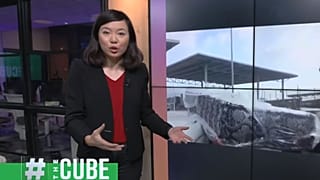 Migrants in mattresses in bid to cross Spanish border | #TheCube