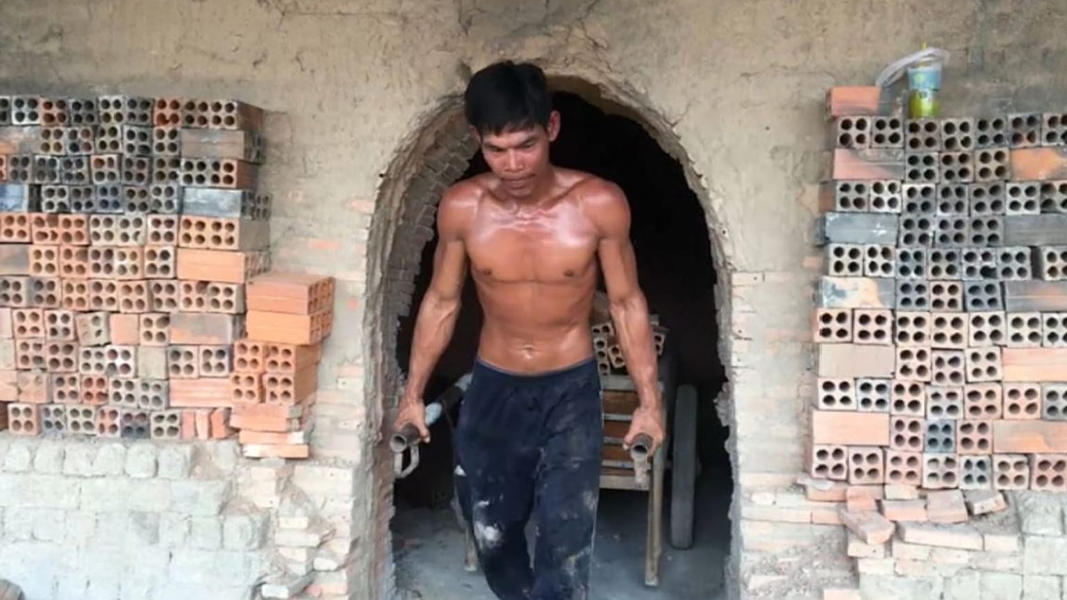 La esclavitud en las fábricas de ladrillo camboyanas