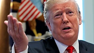 Trump: Suriye'den çekilmeyi zamana yayacağız, Kürtleri korumak istiyoruz