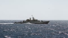 İran Atlas Okyanusu'na savaş gemisi gönderiyor