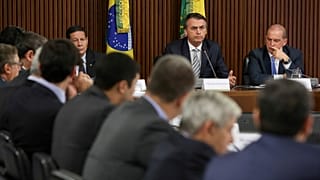 Bolsonaro kamuda solcuları hedef alan 'cadı avını' başlattı