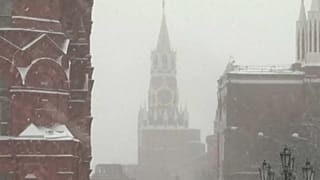 Москву завалило снегом