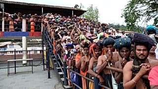 Hindistan'da 63 bin kadroluk iş ilanına 19 milyon kişi başvurdu