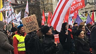 A kormány ellen tüntetnek Budapesten