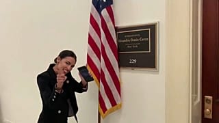 Jüngste Abgeordnete im US-Kongress tanzt Kritikern auf der Nase herum