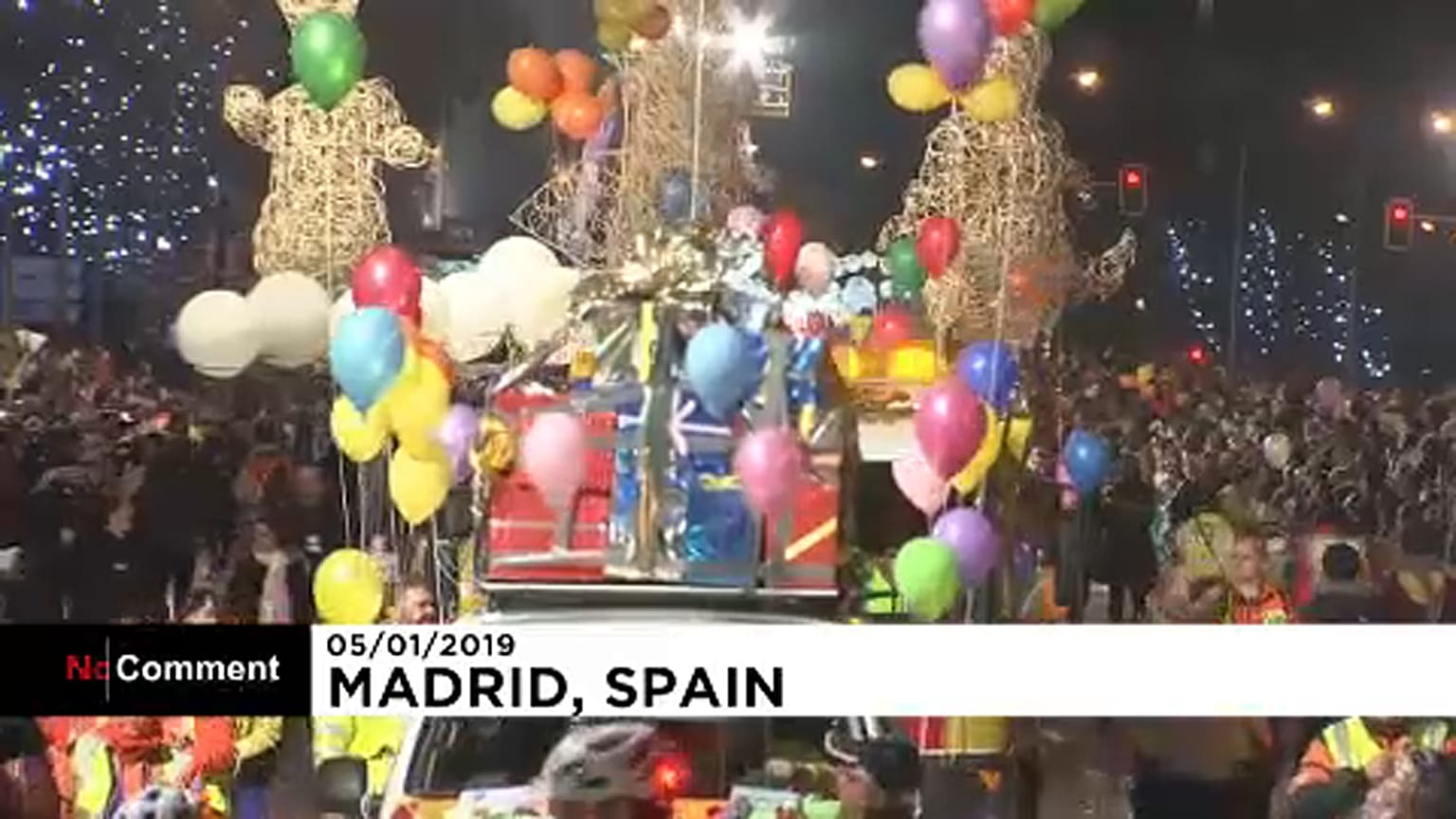 Végigvonultak a "Háromkirályok" Madrid utcáin 