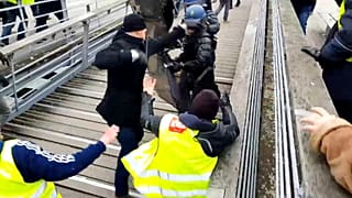 Polisleri yumruklayan Sarı Yelekli Fransız boksör gözaltında