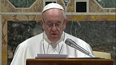 Papa: abusi sui minori,"una delle piaghe del nostro tempo"