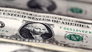 هبوط الاحتياطيات الأجنبية لمصر للمرة الأولى منذ تحرير سعر الصرف