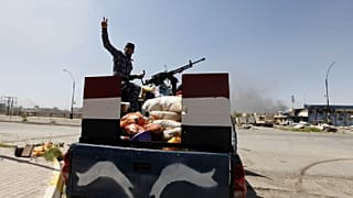 مقتل شرطيين عراقيين في انفجار سيارة ملغومة في تكريت