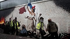 Στηρίζει τα Κίτρινα Γιλέκα η Ρώμη - Σεβασμό ζητεί το Παρίσι