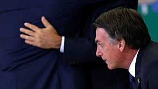 Bolsonaro confirma saída do Brasil do pacto de migração da ONU