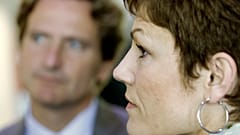 Cafouillage sur le "grand débat" social en France : Jouanno lâche Macron