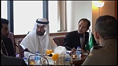 الشابة السعودية رهف القنون ترفض مقابلة والدها في بانكوك
