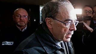 Γαλλία - Δίκη παιδεραστίας: Απαλλαγή για τον καρδινάλιο Μπαρμπαρέν ζητεί η εισαγγελέας