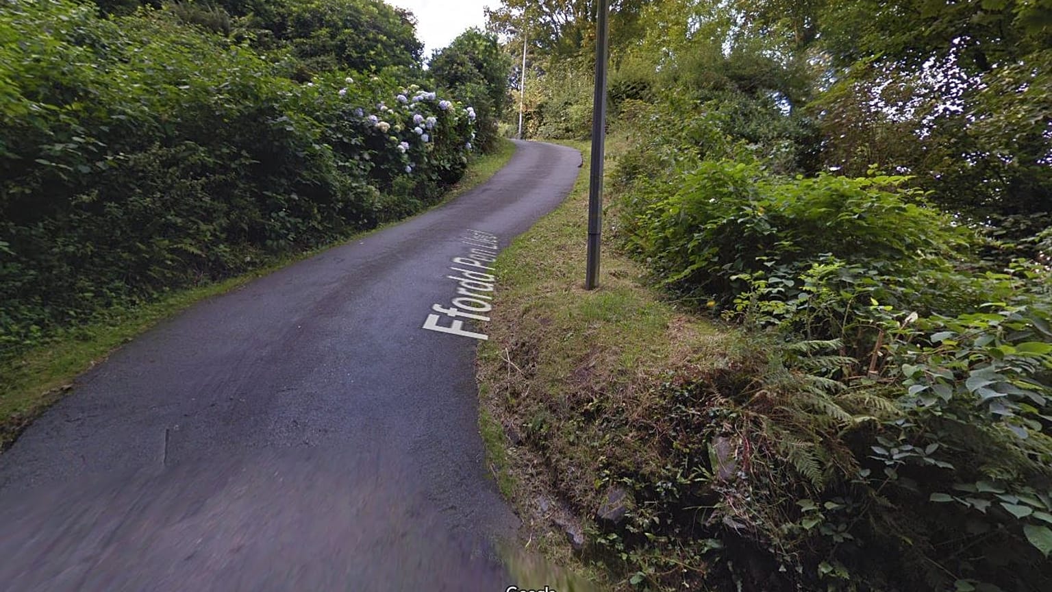 Welsh town inclined to think it has world's steepest street 