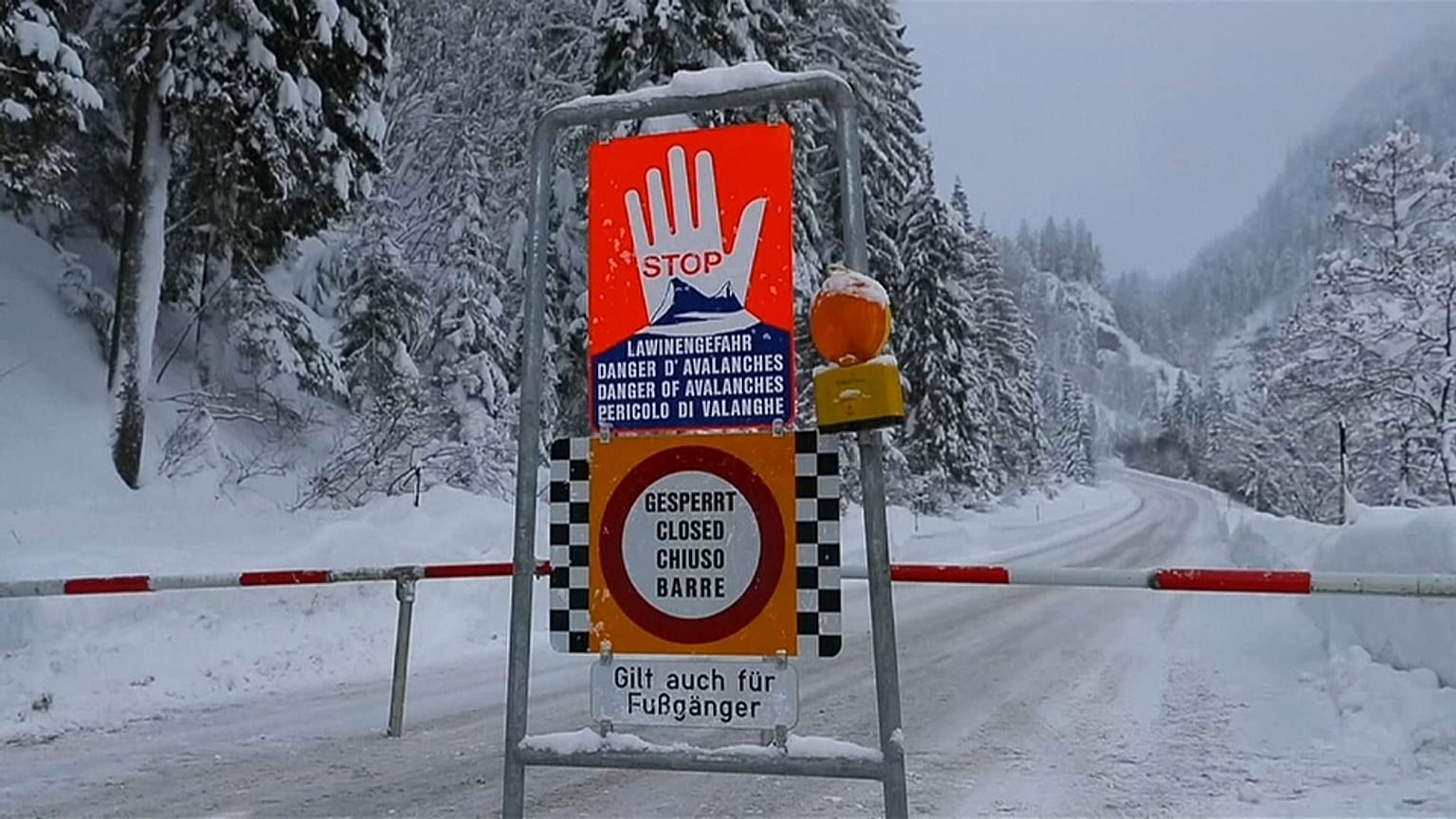 Chutes de neige : l'Autriche fait face à une série d'avalanches