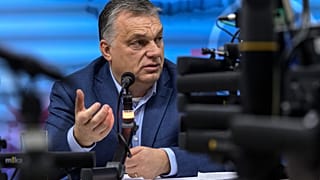 Orbán Viktor a Kossuth Rádió stúdiójában 2018. december 7-én
