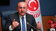 Çavuşoğlu: Suriye'nin doğusuna yapacağımız operasyon ABD'ye bağlı değil