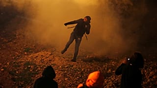 العثور على 20 جثة في المكسيك 17 منها محترقة قرب الحدود الأمريكية