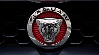 Jaguar Land Rover vai suprimir 4500 postos de trabalho