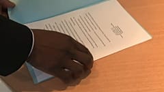 "Gelbwesten”: Attackierte Abgeordnete wehren sich 