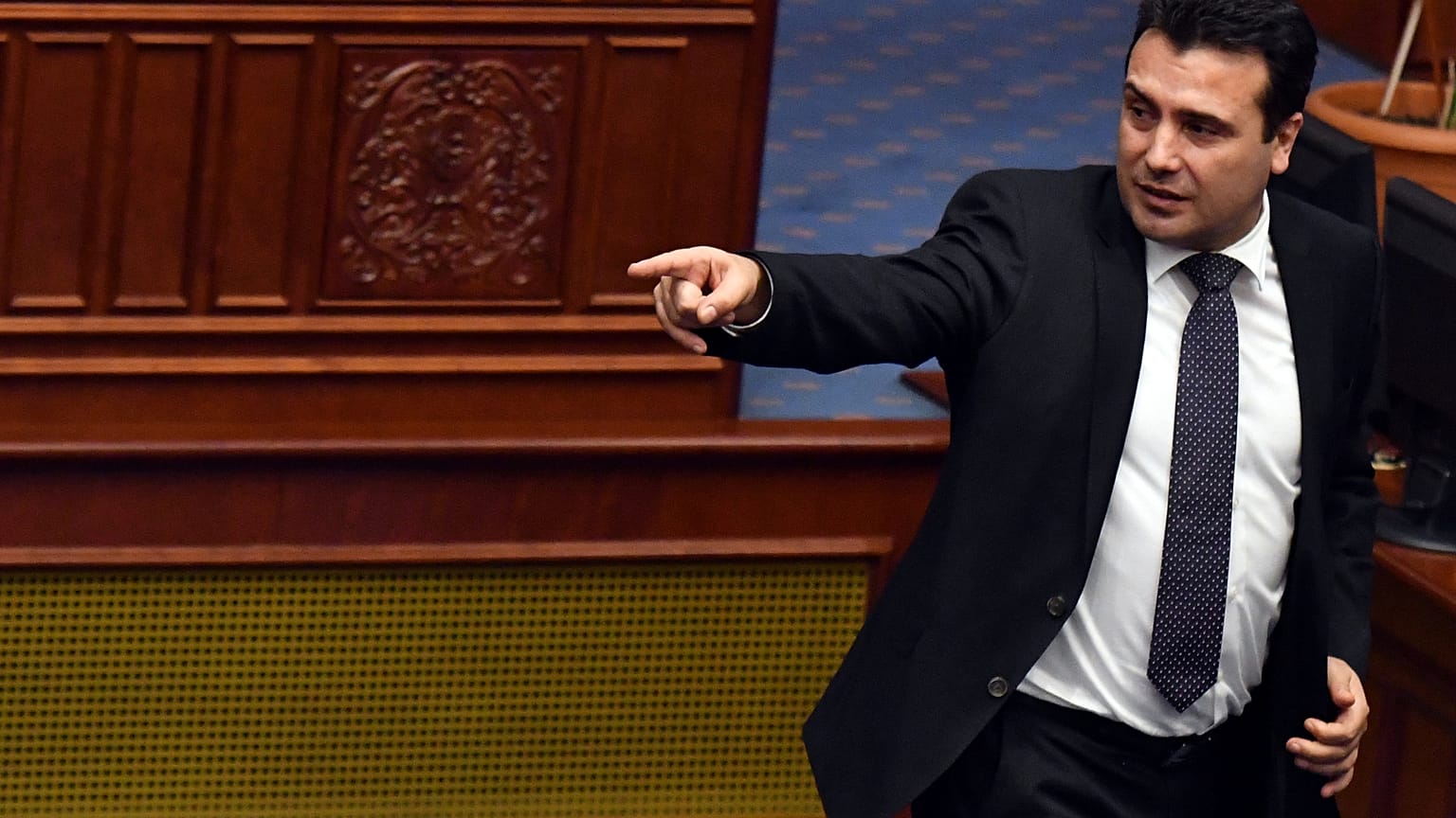 Νταβός: Συναντήσεις Ζάεφ με Χαν, Στόλτενμπεργκ και Σόρος