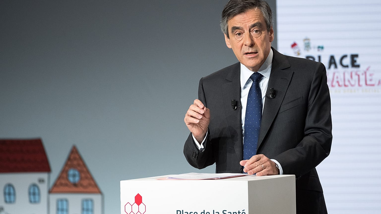 Affaire Fillon : le renvoi en correctionnelle requis