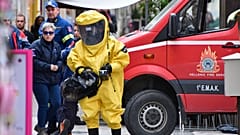 Συναγερμός από 31 ύποπτους φακέλους