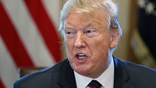 D. Trump s'en est violemment pris sur Twitter à l'ancien directeur du FBI.