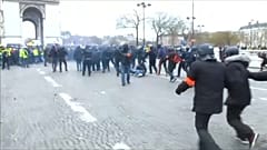 Más de 200 detenidos en la novena protesta de los 'chalecos amarillos'