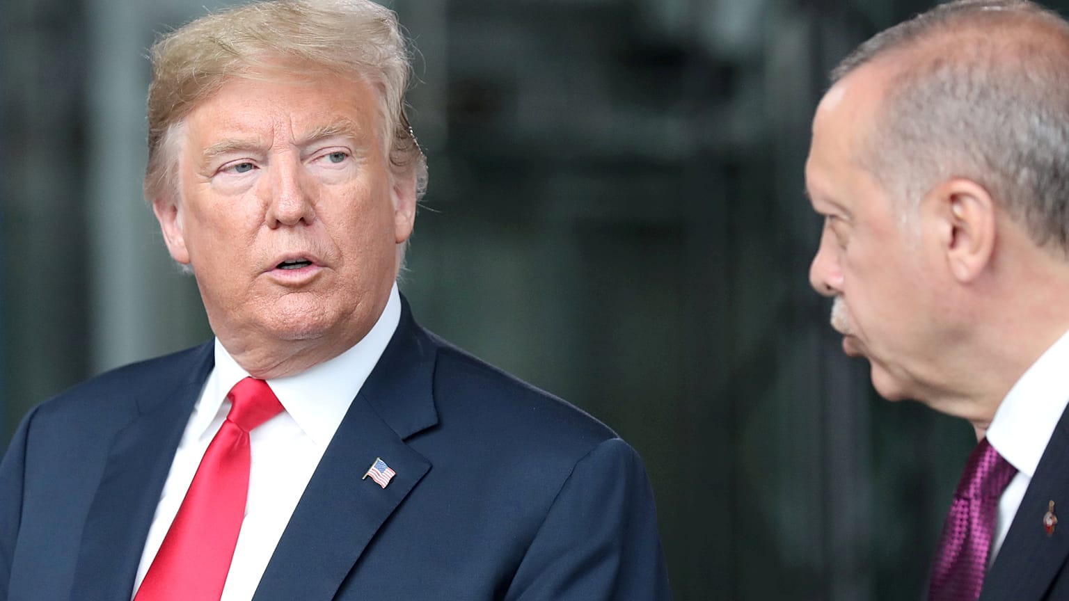 Трамп пригрозил Турции
