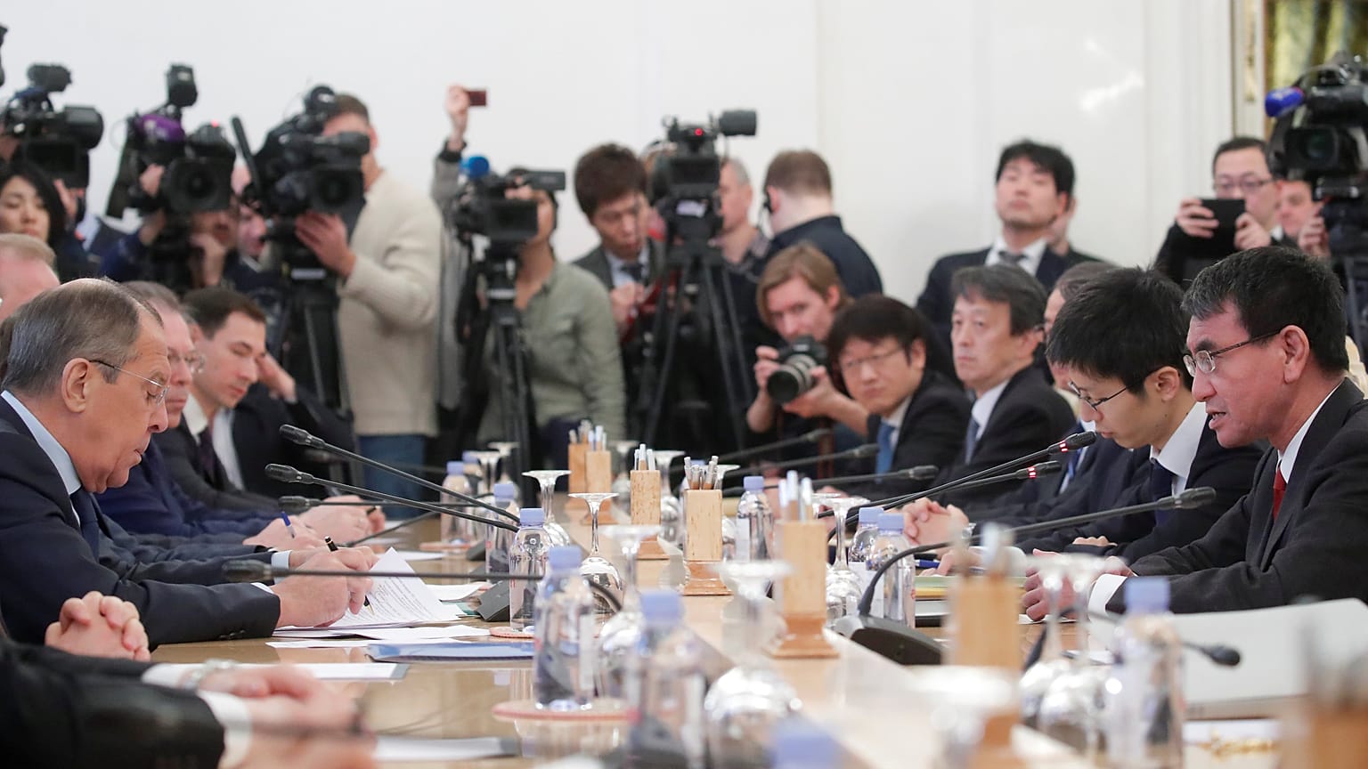 Kouriles : Moscou hausse le ton