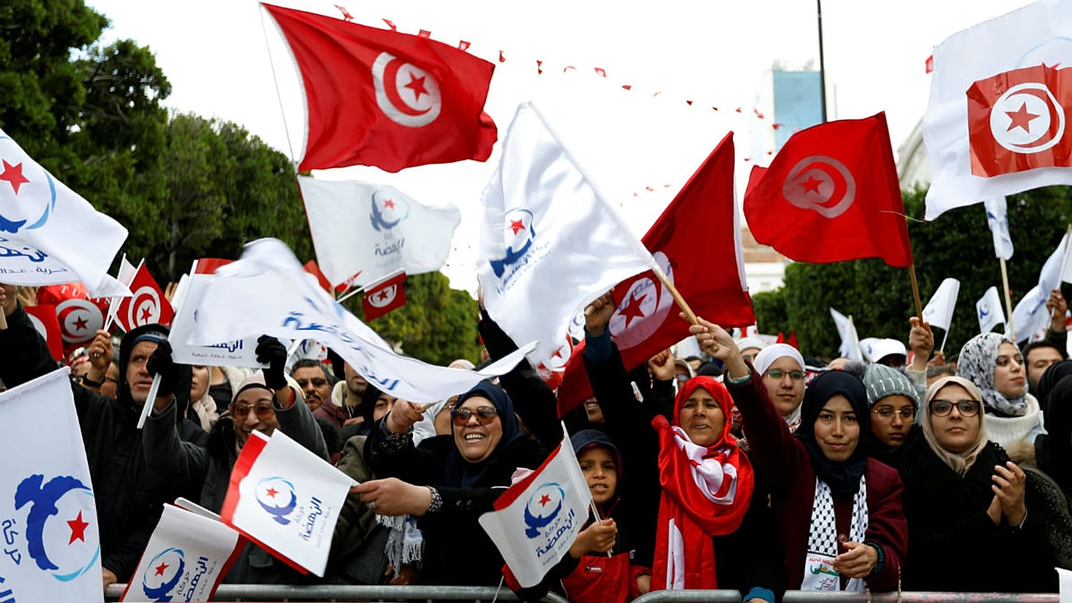 هشتمین سالگرد انقلاب؛ آیا دموکراسی نوپای تونس در خطر است؟