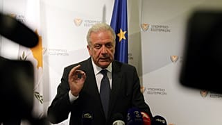 Avramopulosz: nincs migrációs vagy menekültválság az Európai Unióban