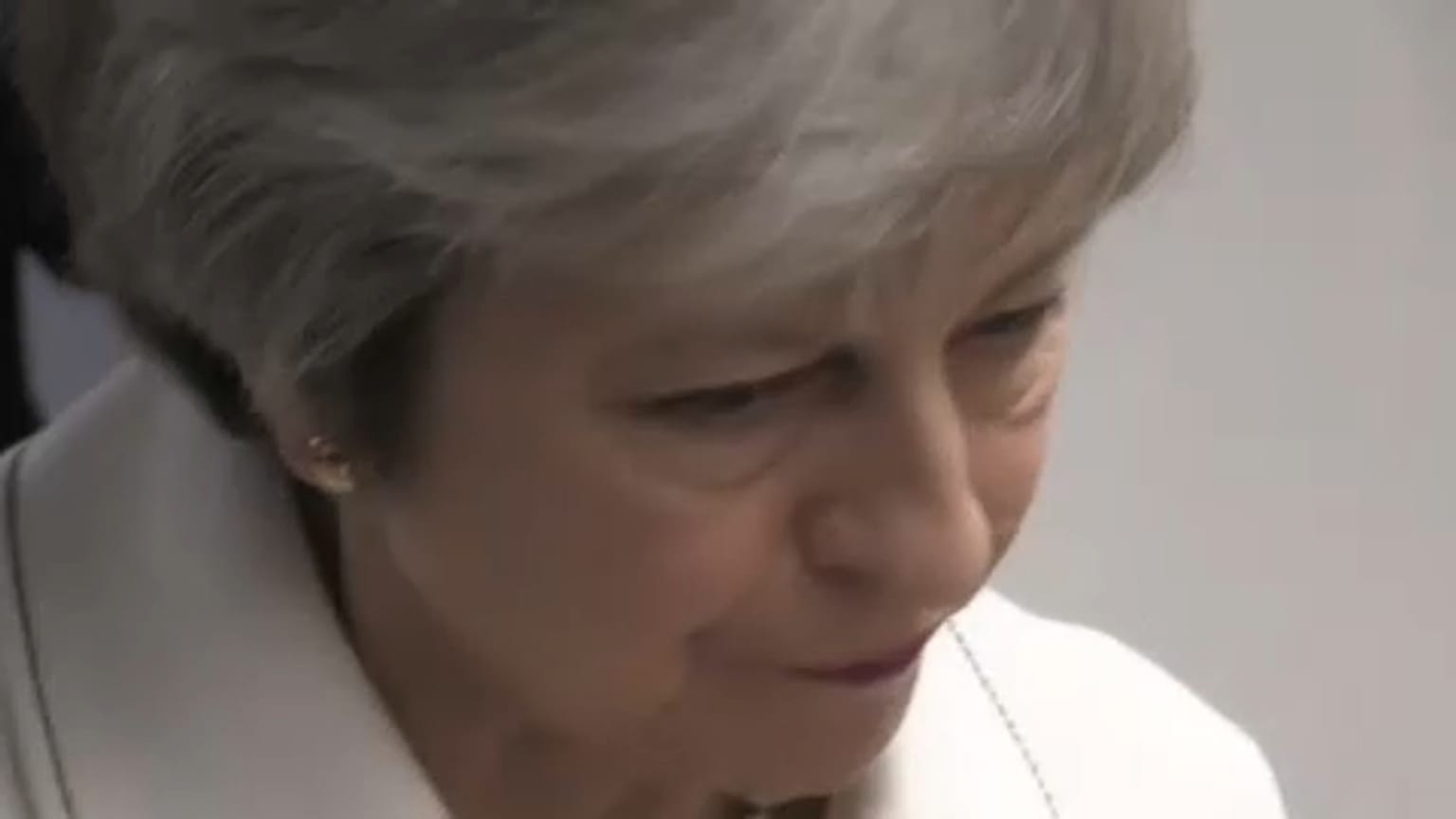 "Mayday"*: Parlament stimmt über "Brexit"-Deal ab